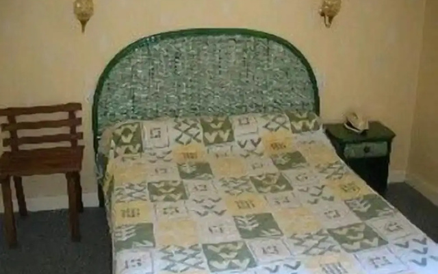 Hotel George