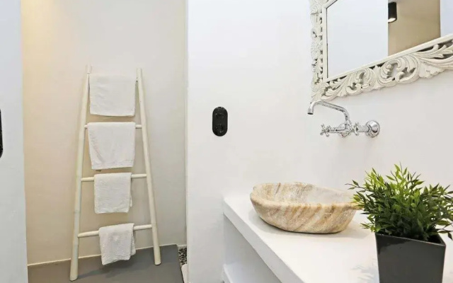 Casa Aleena