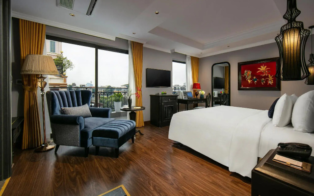 L'Heritage Hotel