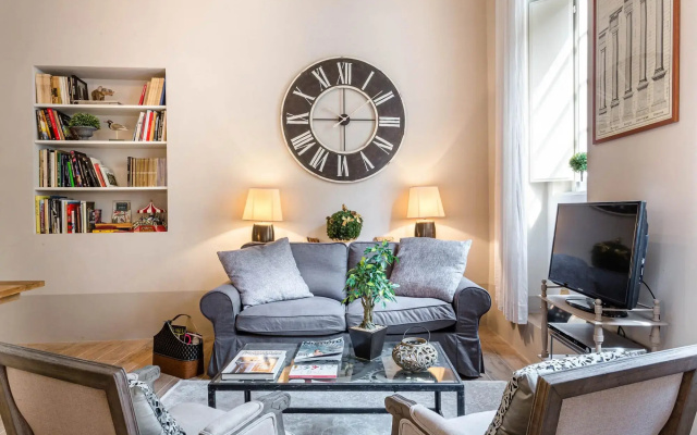 Casa Janca in Lucca With 1 Bedrooms and 2 Bathrooms