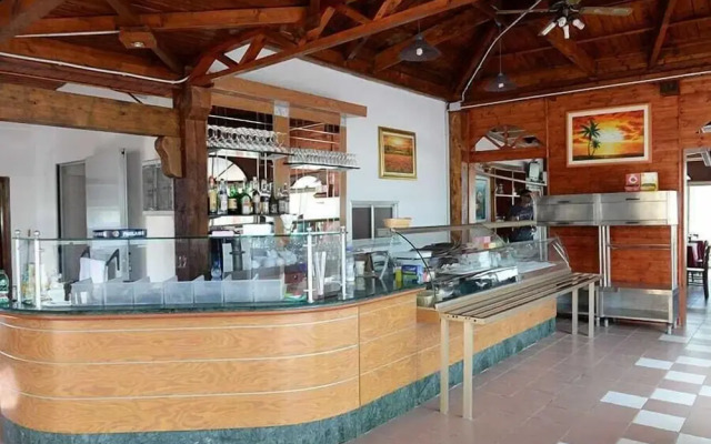 Villaggio Turistico Camping Parco Degli Ulivi