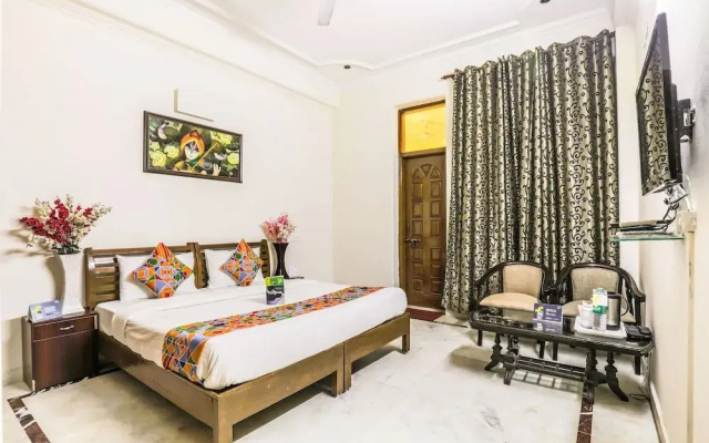 FabHotel Silver Inn