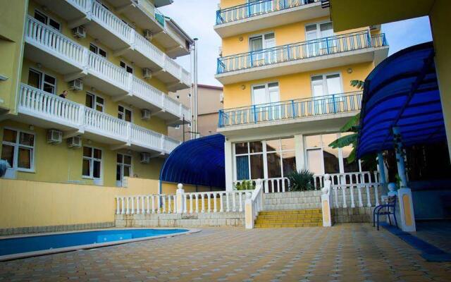 Marina Hotel вид на фасад