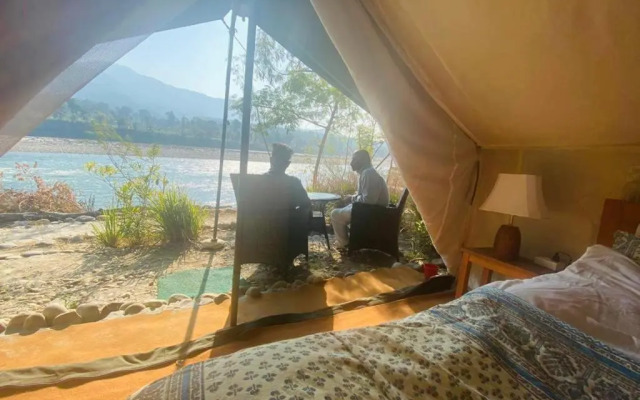 Lushy Days Boom Camps, Tanakpur (Riverside Luxury Camps)