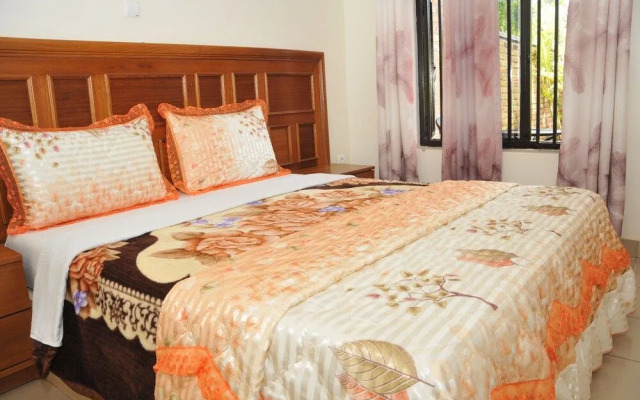 Kanyinya Hills Hotel