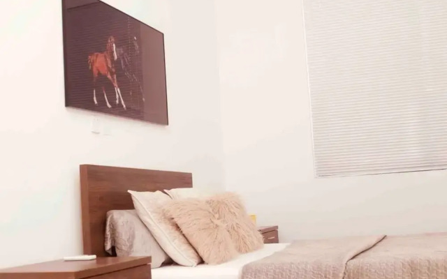 Immaculate 2-bed Apartment at Pamv Estates Apt2