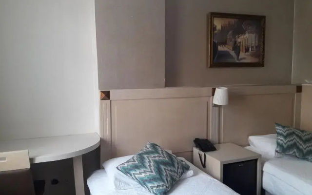 Gul Hotel