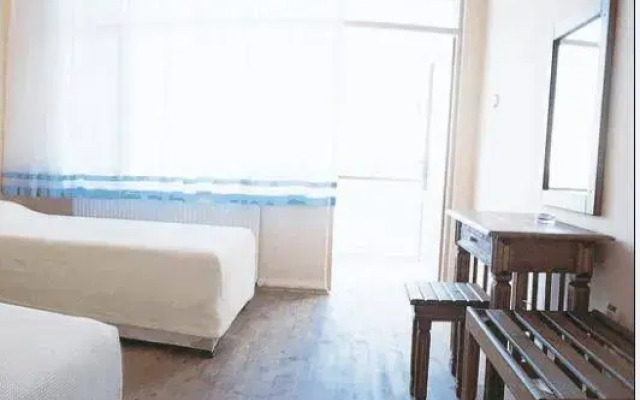 Yakamoz Tatil Koyu