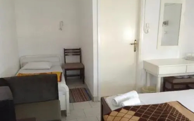 Hotel Irini