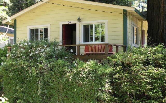 Fern Grove Cottages In Guerneville United States Of America From