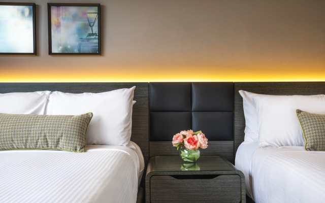 Crowne Plaza Melbourne by IHG