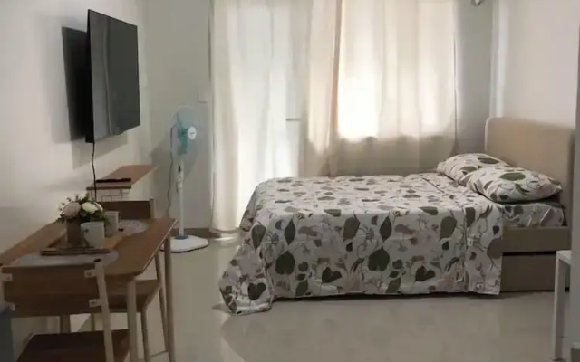 S&E condo