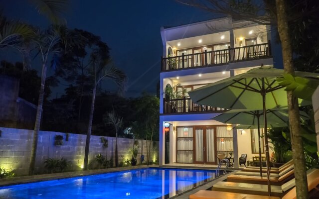 Отель Louis Villa Hoi An вид на фасад