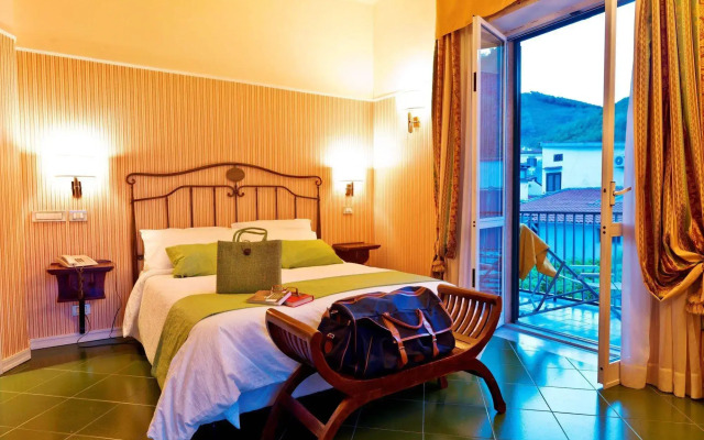 Hotel Scapolatiello