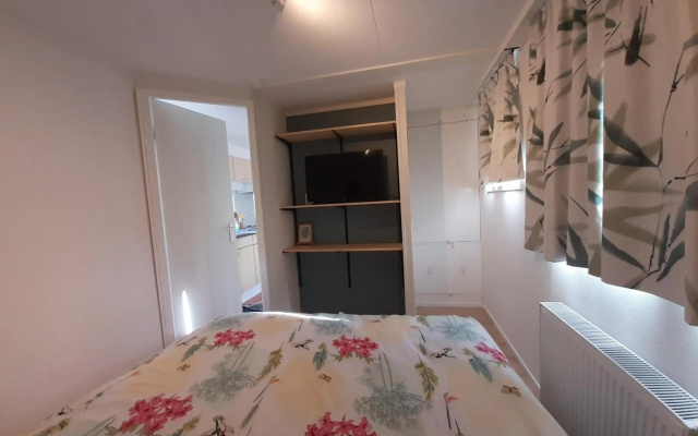Chalet Esdoorn in Putten, Gezellig en Luxe gerenoveerd