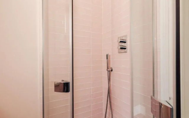 Redland Suites - Apartment 5