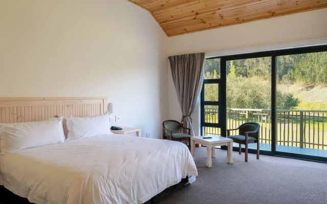 Houw Hoek Hotel