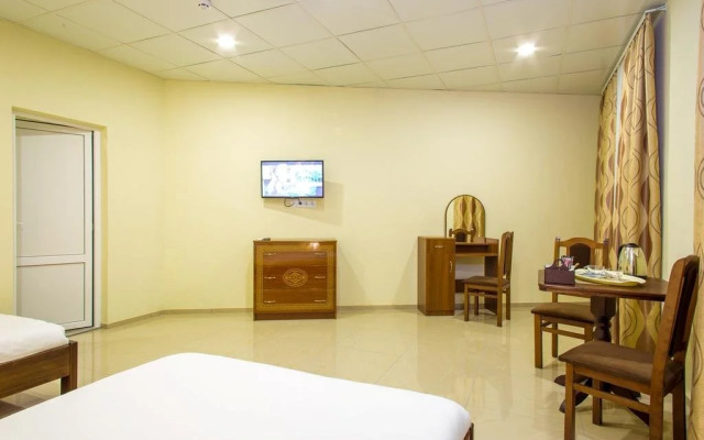 Crystal Hotel