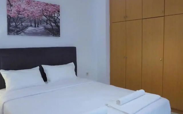 "kalamaki Plaza Apartments 'elia'"