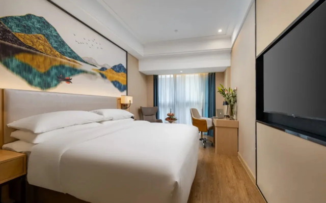 Vienna Hotel(Shunfengshan Park, Shunde)