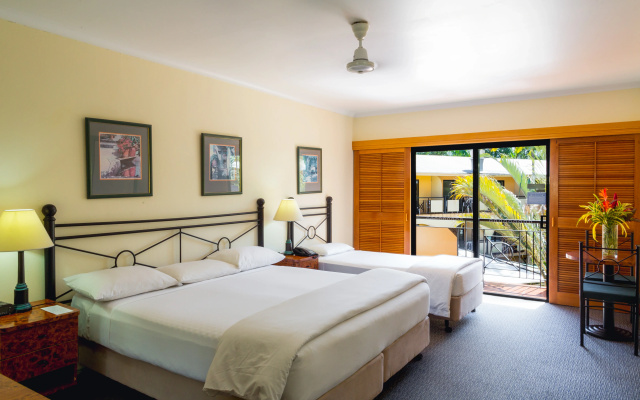 Palm Royale Cairns