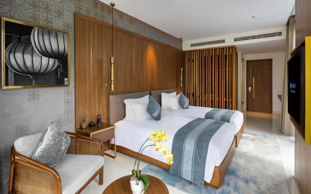 Royal Beachfront Villas Danang
