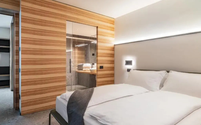 ESSENCE - Charming Suites