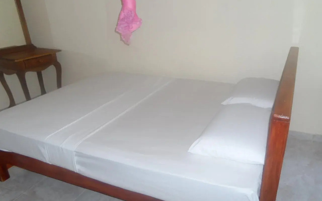 Savinrose Safari Hotel