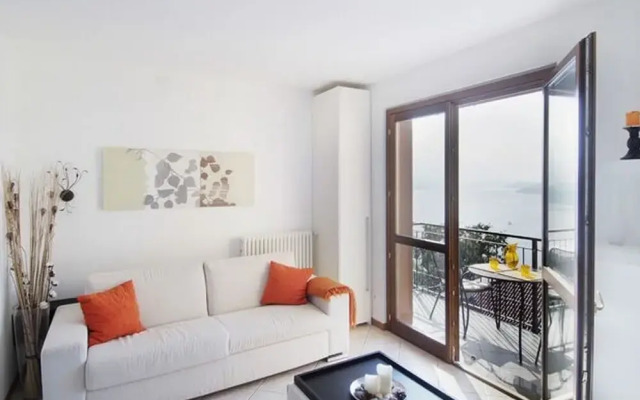 Vista d'Oro Ulivo Apt. 10