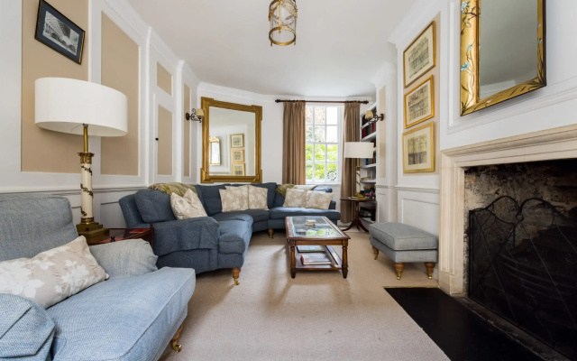 Spacious Homely Georgian Town House Central Bath