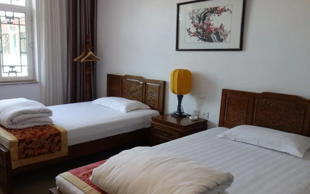 Renjoy Hotel Beijing Yonghe Temple Guijie Siheyuan