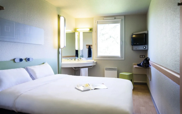 ibis budget Santeny