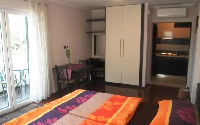 Lidija Apartments