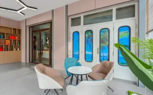 Homeinn Pebble Hotel (Jinzhong Shouyang Party School)