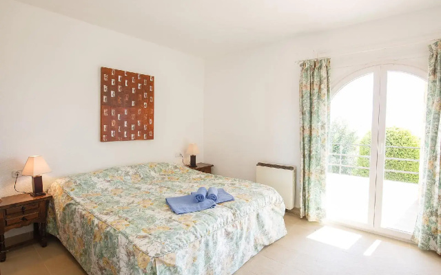 La Perla - Four Bedroom