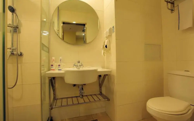 Baijia'an Hotel (Beijing Yizhuang Rongchang East Street Metro Station Branch)