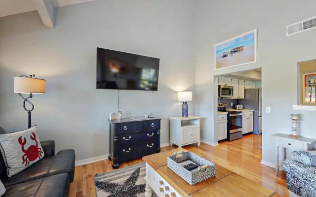 272 Turnberry Village