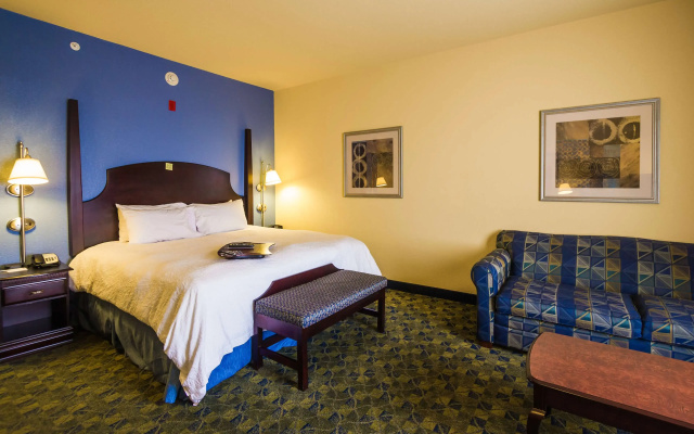 Hampton Inn & Suites Natchez