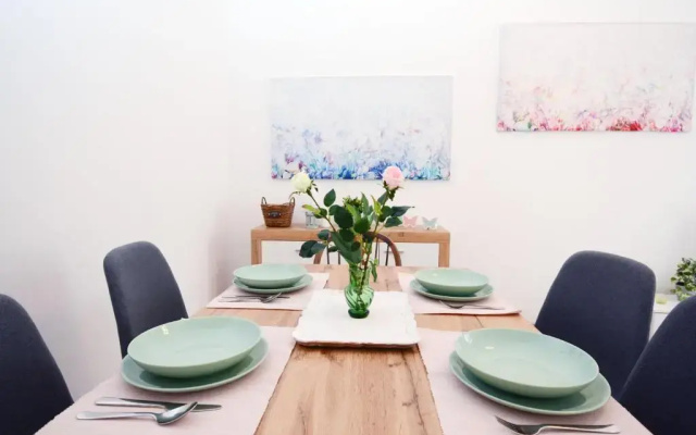 Lillybeth City Center Apartments