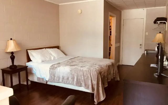 Manitou Motor Inn