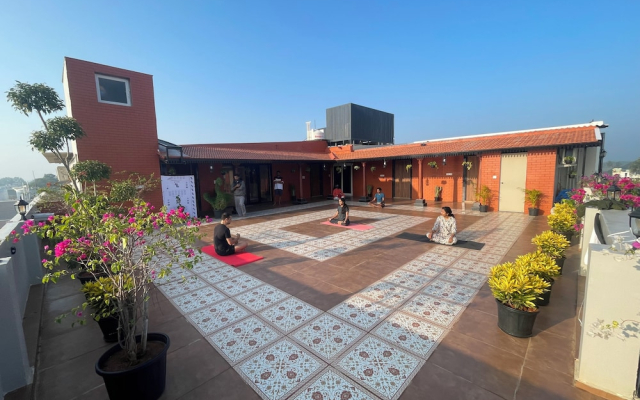 Haaraa Suites