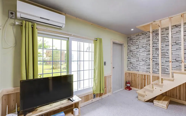 Seogwipo Red Piano Pension