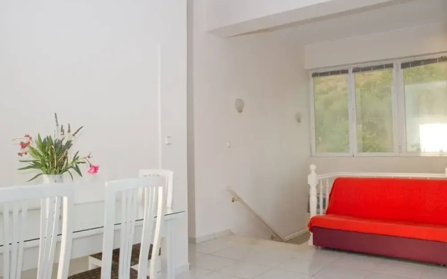 Stylish Flat/ Romantic Sunsets, 300m To The Beach