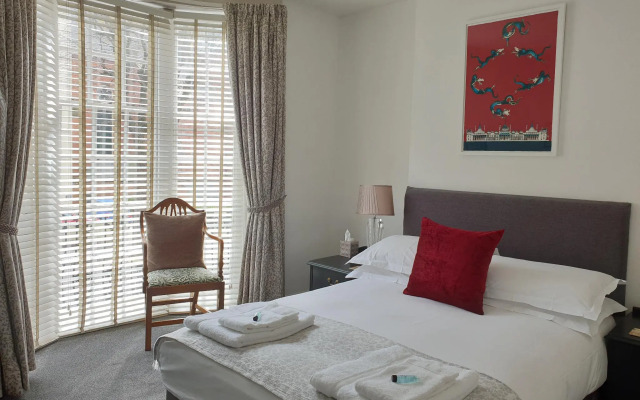 Starlings Guest House