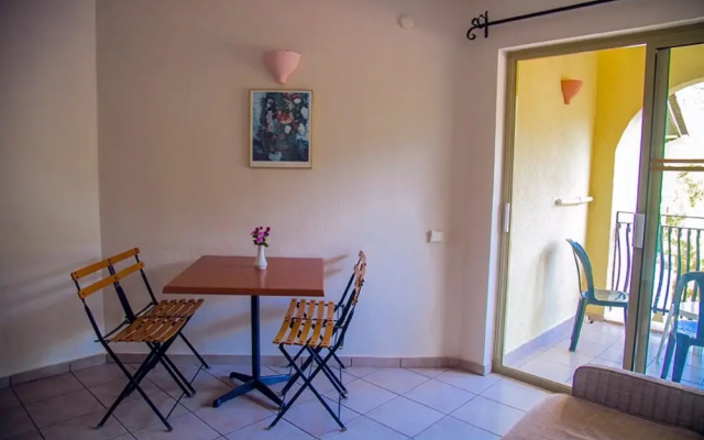 Sarigul Apart