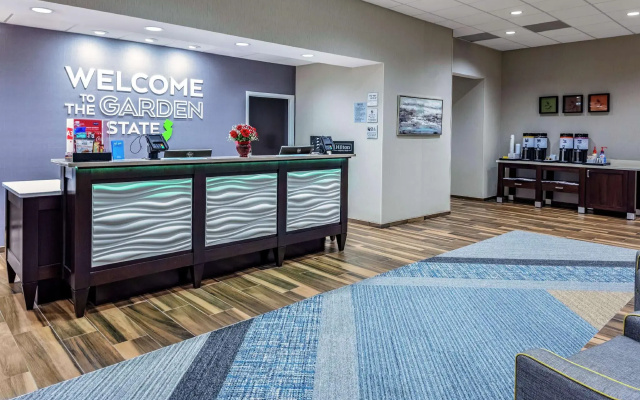 Hampton Inn Cranbury
