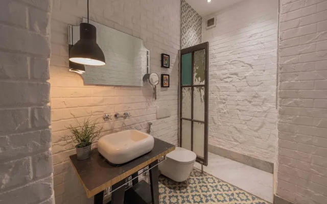 Grey l studio apartments Corniche Alexandria Little Venice