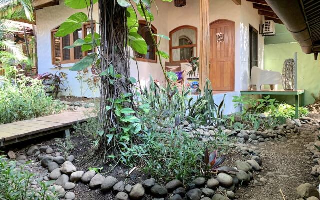 Sueno del Mar Beachfront Hotel in Tamarindo, Costa Rica from 192$, photos, reviews - zenhotels.com hotel front