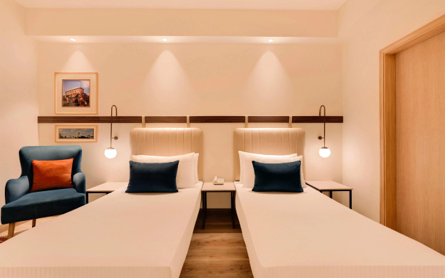 Lemon Tree Hotel Gachibowli Hyderabad