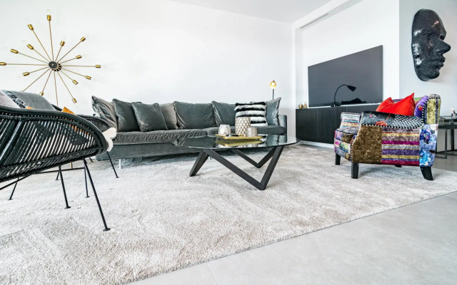 LAE13.1D- Apotel Estepona hills by Roomservices